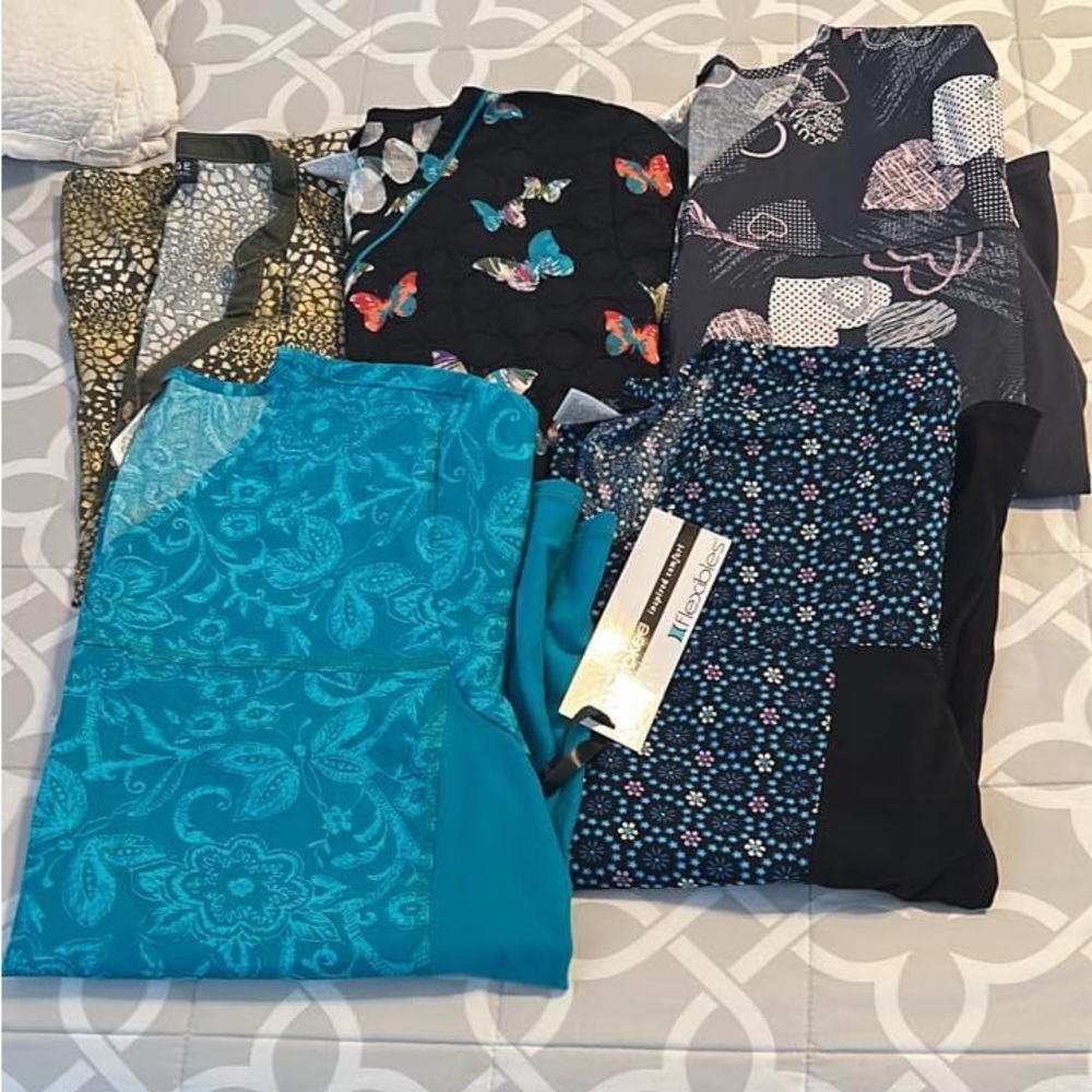 Medical Scrub Tops